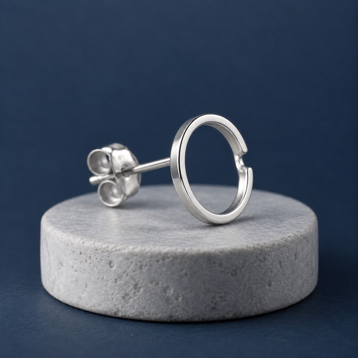Open Eclipse Stud (Single) view 2